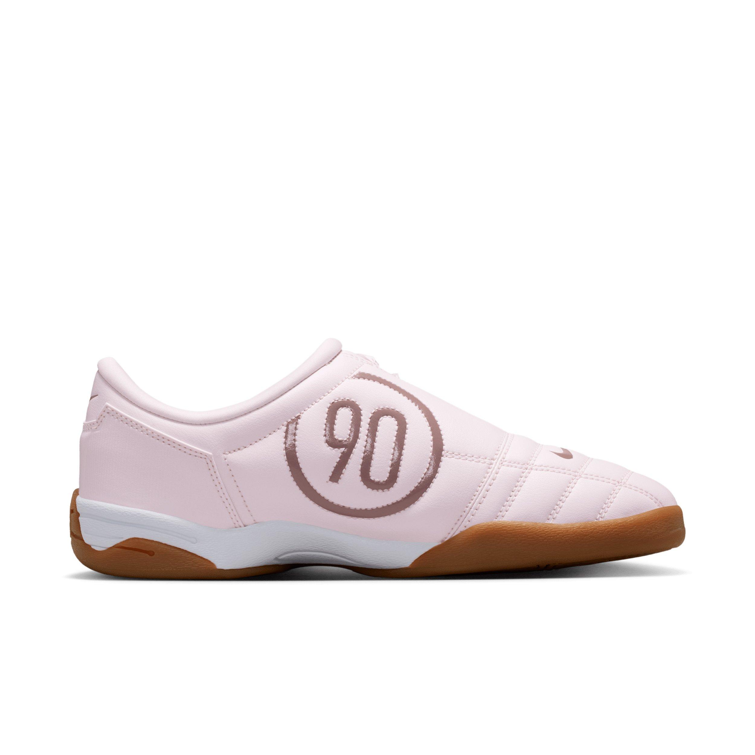 Nike Total 90 "Pearl Pink/White/Gum Medium Brown/Light Violet Ore" Women's Shoe - PINK/WHITE/MD BROWN/LT VIOLET